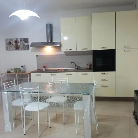 Norace House Apartment *